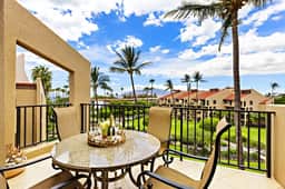 Walk to Beach! Pool, Gym, Pickleball & More - Image 4