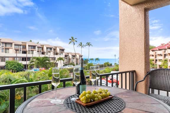 Beach, Pool & Pickleball | Maui Kihei Condo - Image 1