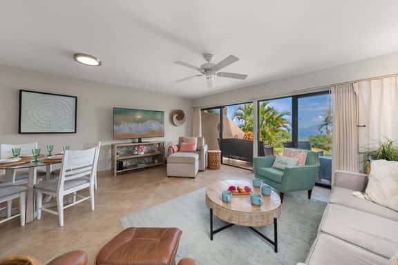First Floor Unit w Ocean Views. Walk to Beach! - Image 1
