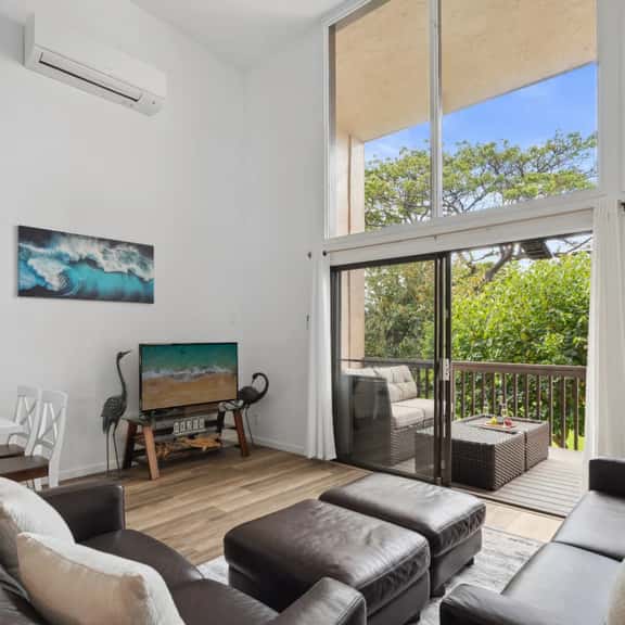 Walk to Beach | 2 King Beds + Pool & AC - Image 1