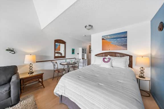 Ocean View Escape | Lanai, Pool & Maui Sunsets