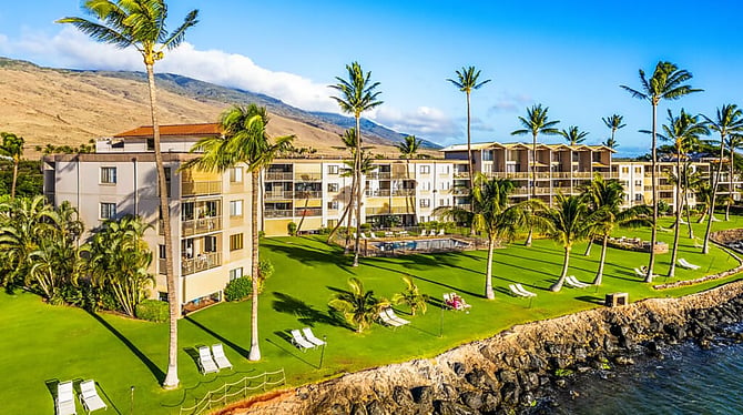 Vacasa vs Hawaii Vacation Homes